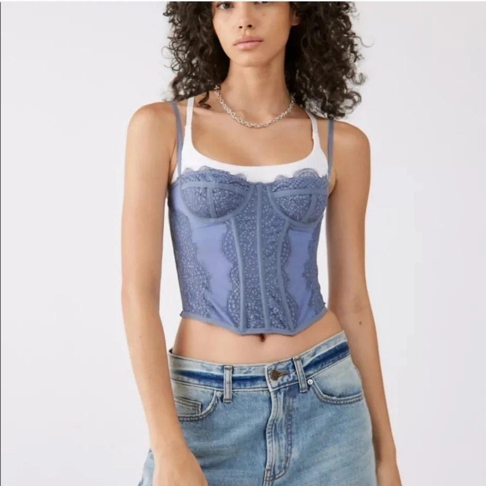 3 X 25 Modern Love Corset Top BDG Urban Outfitters size Midium - Picture 1 of 15